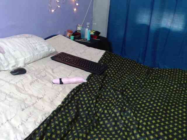 AngelaKisses webcam