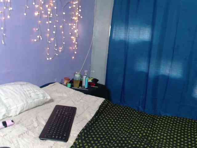 AngelaKisses webcam
