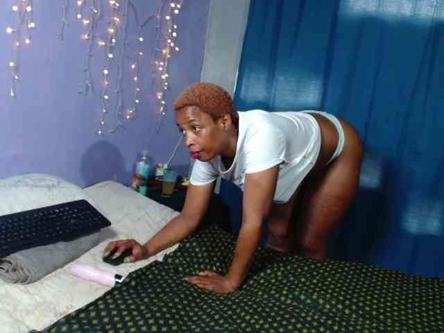 AngelaKisses webcam