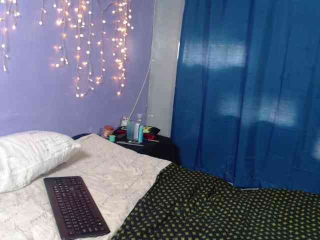 AngelaKisses webcam