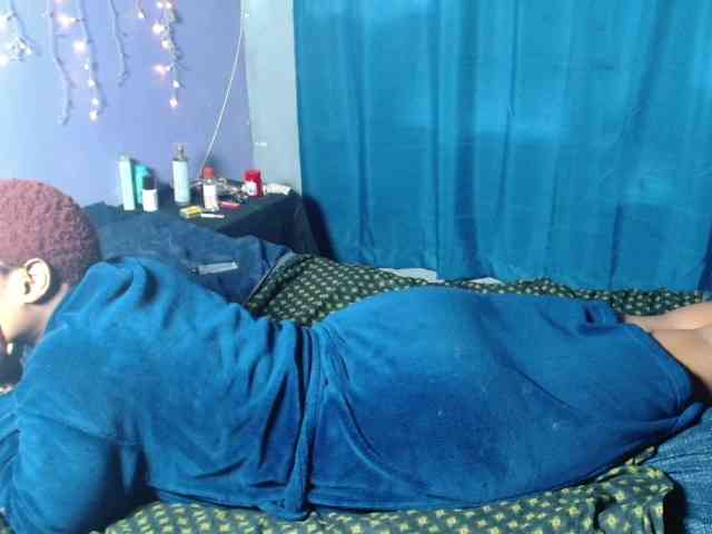 AngelaKisses webcam