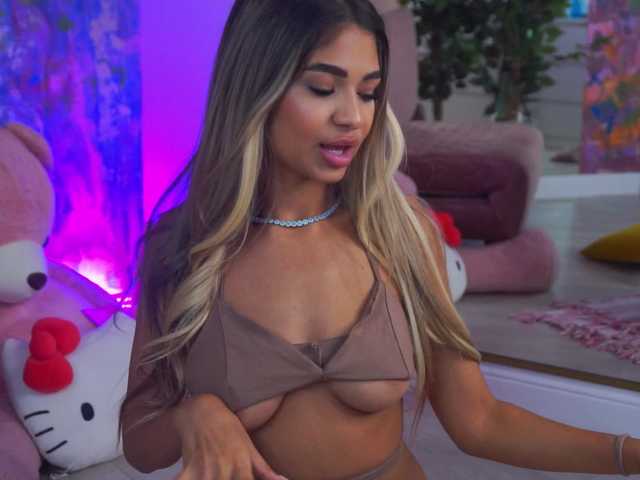 AshaYuva's BongaCams show and profile