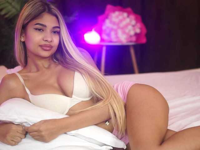 AshaYuva's BongaCams show and profile