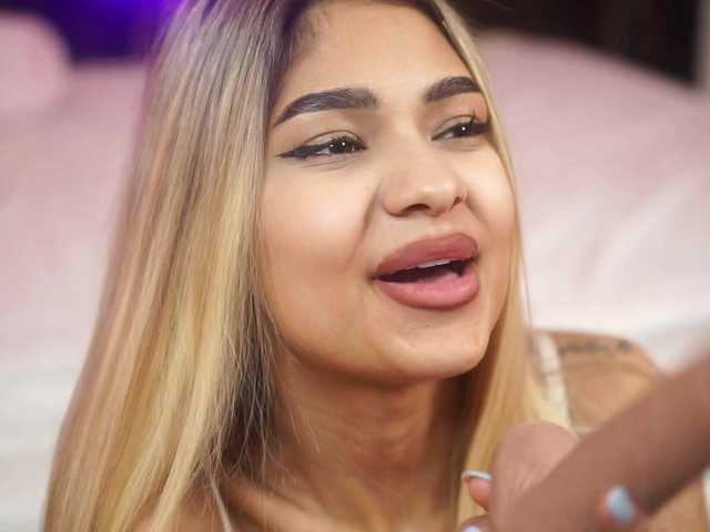 AshaYuva's BongaCams show and profile