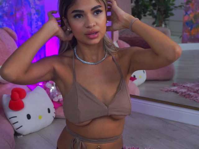 AshaYuva's BongaCams show and profile