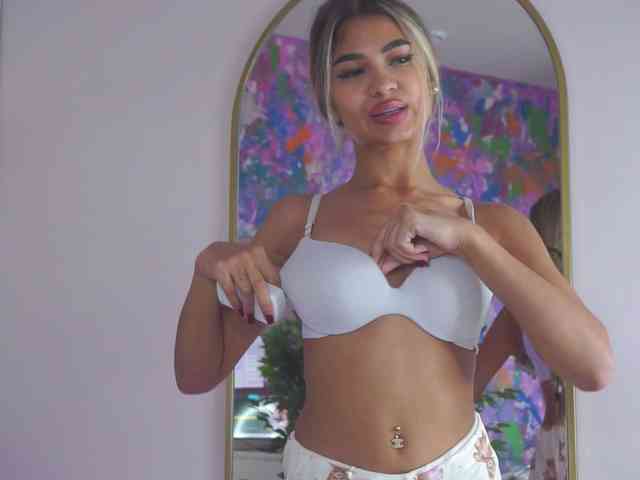 AshaYuva webcam