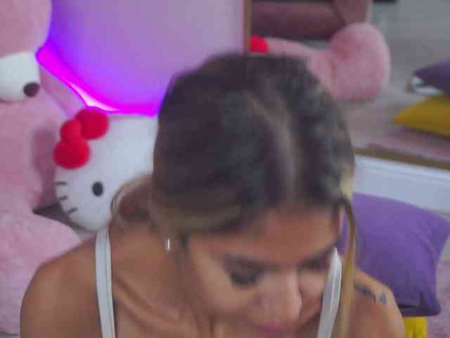 AshaYuva webcam