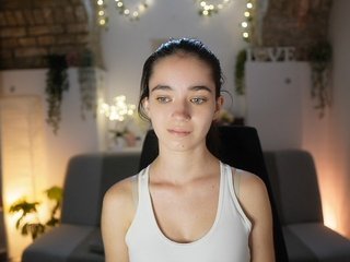 GiaPaige18 Porn Show