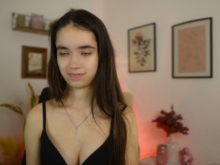 GiaPaige18 Porn Show
