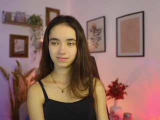 GiaPaige18 Porn Show
