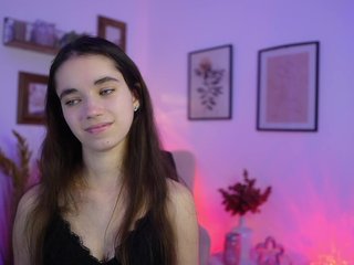 GiaPaige18 Porn Show