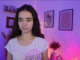 GiaPaige18 Porn Show