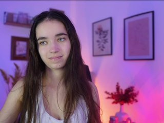GiaPaige18 Porn Show