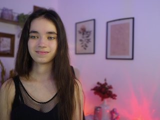 GiaPaige18 Porn Show