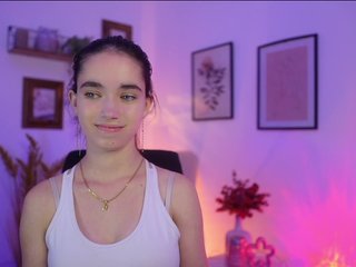 GiaPaige18 Porn Show