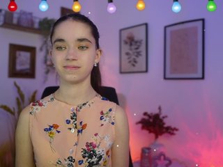 GiaPaige18 Porn Show