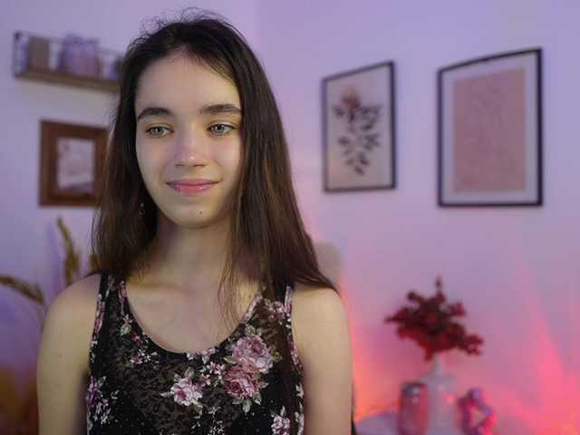 GiaPaige18's BongaCams show and profile