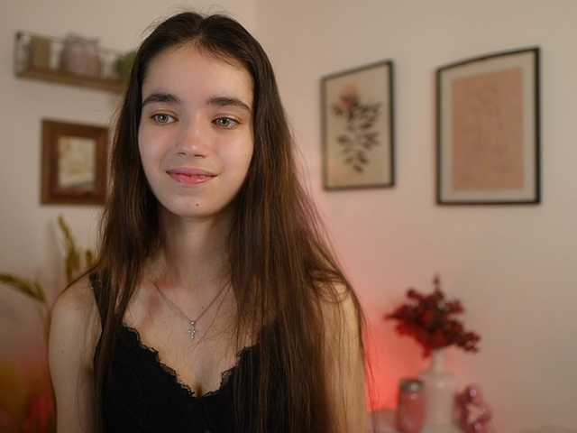 GiaPaige18's BongaCams show and profile