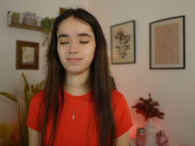 GiaPaige18's BongaCams show and profile