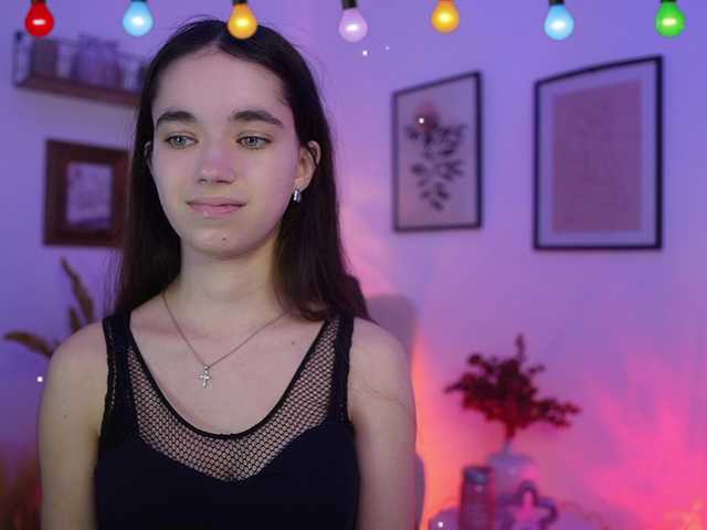 GiaPaige18's BongaCams show and profile