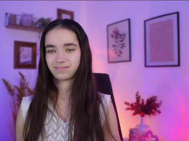 GiaPaige18 webcam