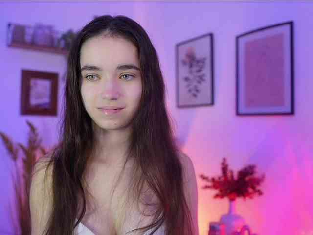 GiaPaige18 webcam