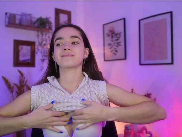 GiaPaige18 webcam