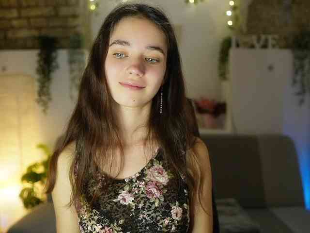 GiaPaige18 webcam