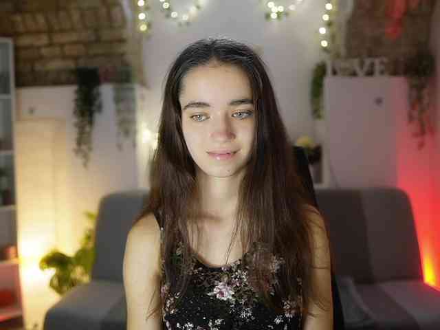 GiaPaige18 webcam