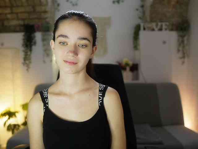 GiaPaige18 webcam
