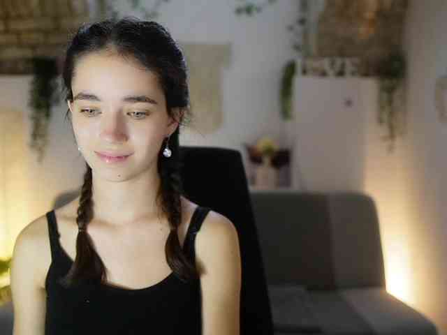 GiaPaige18 webcam