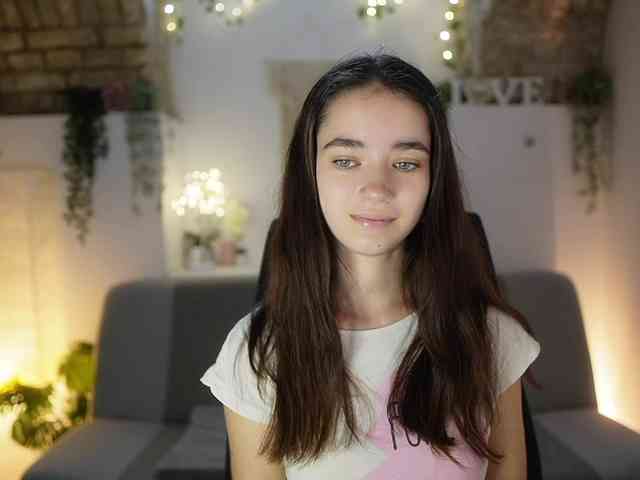 GiaPaige18 webcam