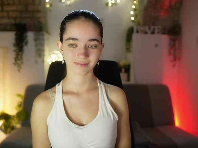 GiaPaige18 webcam