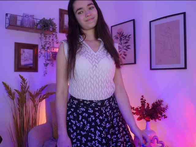 GiaPaige18 webcam