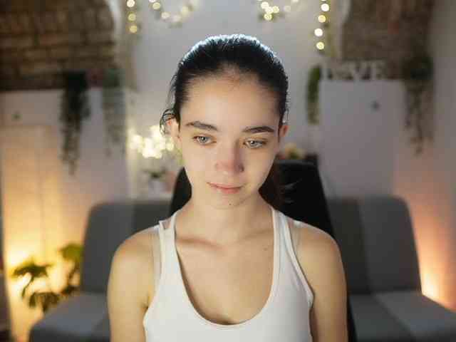 GiaPaige18 webcam