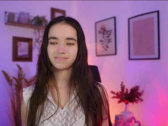 GiaPaige18 webcam
