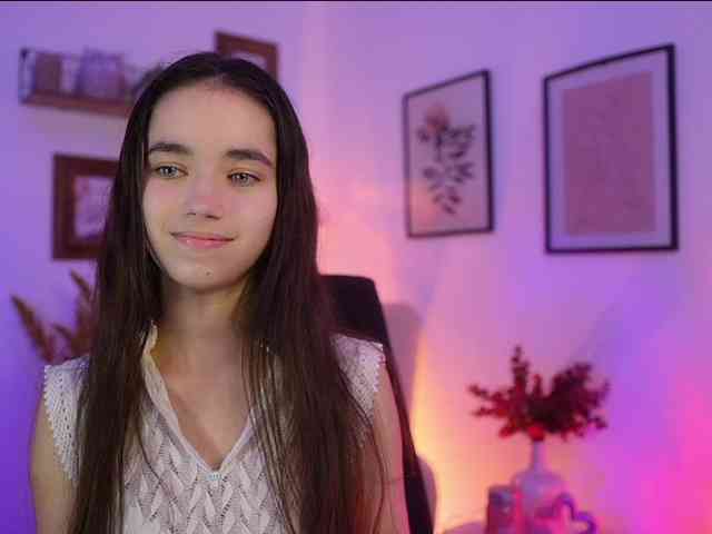 GiaPaige18 webcam