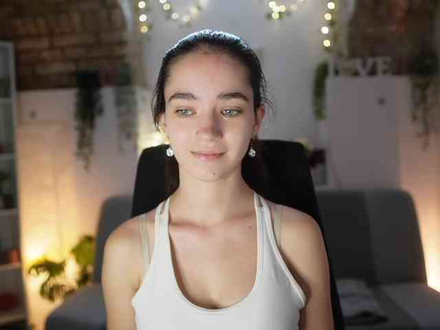 GiaPaige18 webcam