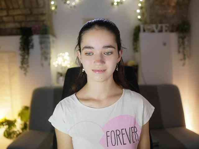 GiaPaige18 webcam