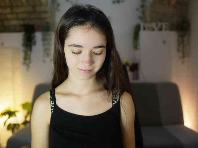 GiaPaige18 webcam