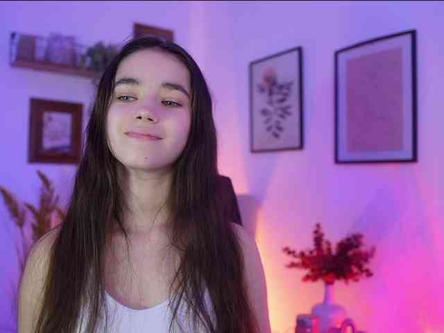 GiaPaige18 webcam