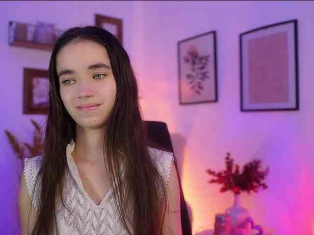 GiaPaige18 webcam