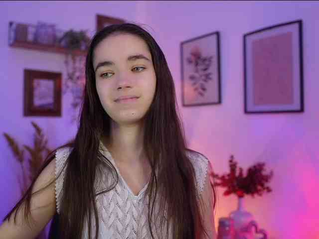 GiaPaige18 webcam