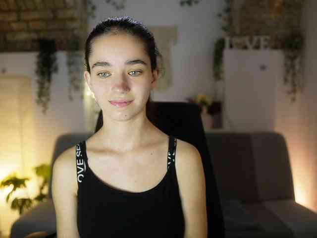 GiaPaige18 webcam