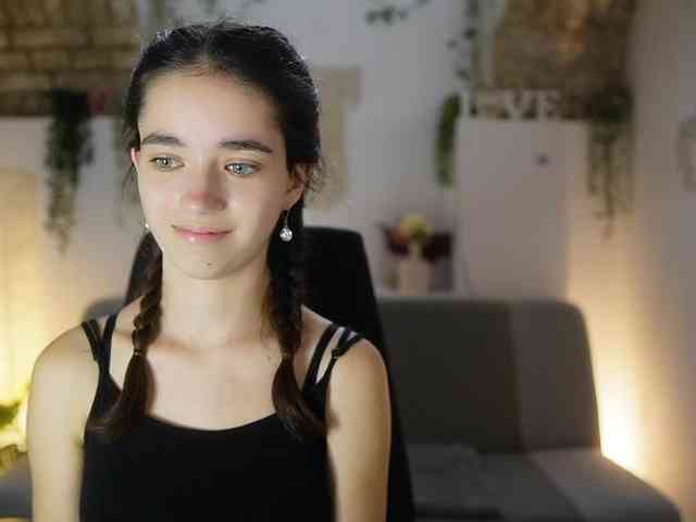 GiaPaige18 webcam