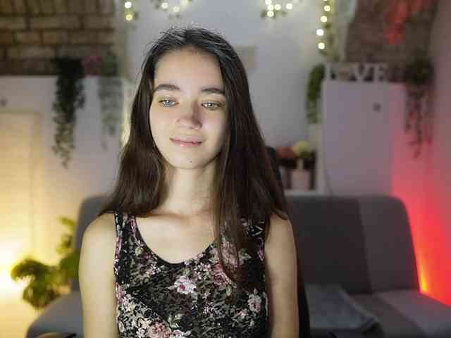 GiaPaige18 webcam