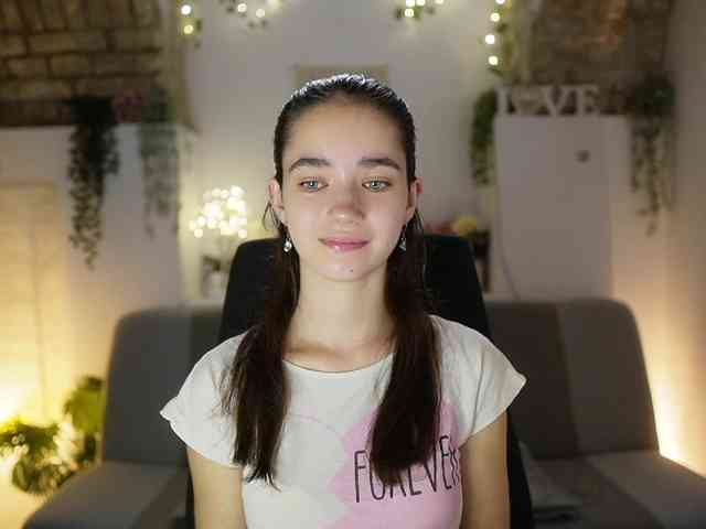 GiaPaige18 webcam