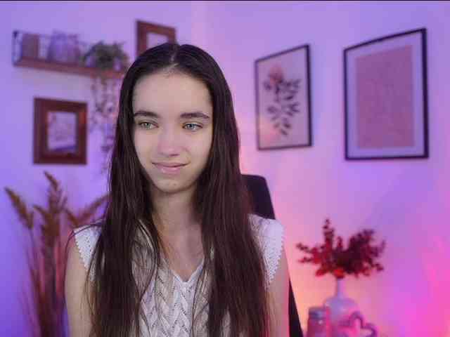 GiaPaige18 webcam