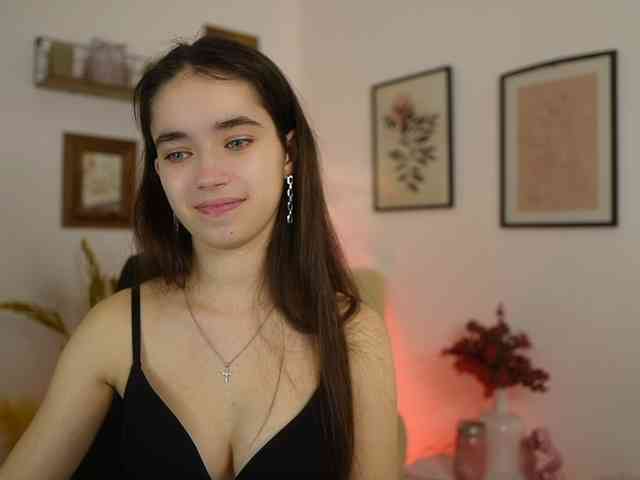GiaPaige18 webcam