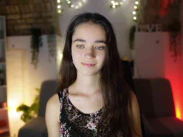 GiaPaige18 webcam